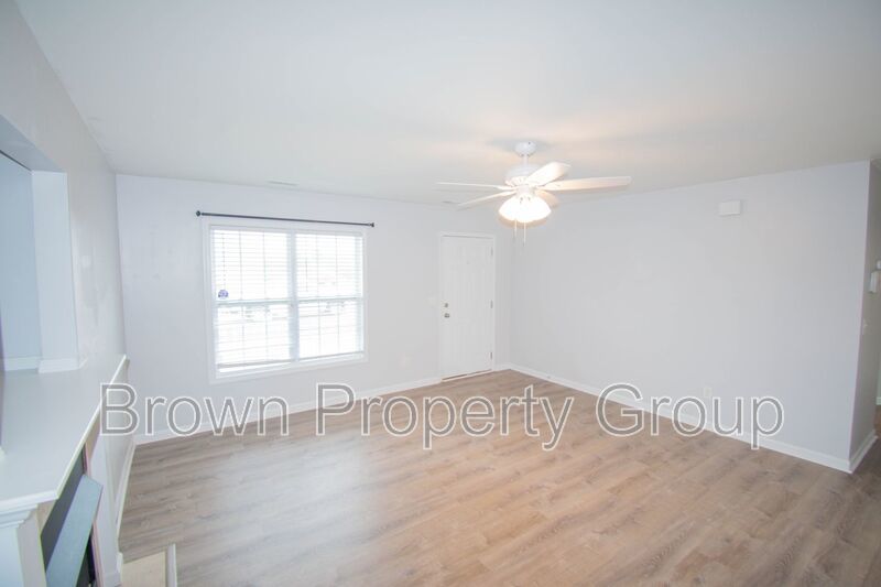 3 Bedroom 2 Bathroom - Pets Considered! property image