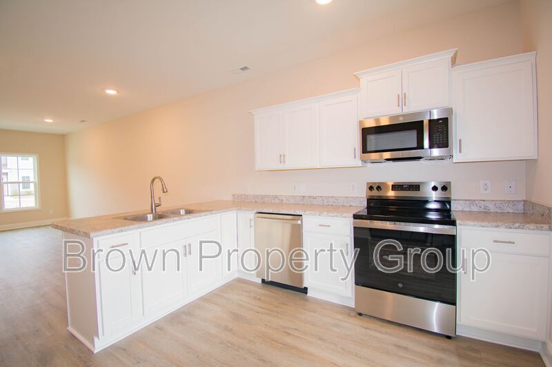 New Construction Townhome Available Now! 2 Bedroom 2.5 Bathroom property image