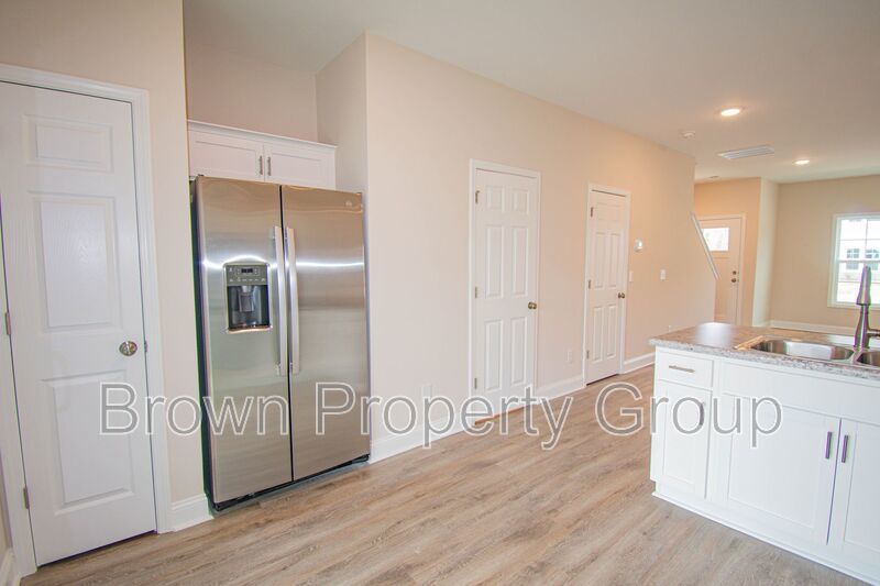 New Construction Townhome Available Now! 2 Bedroom 2.5 Bathroom property image
